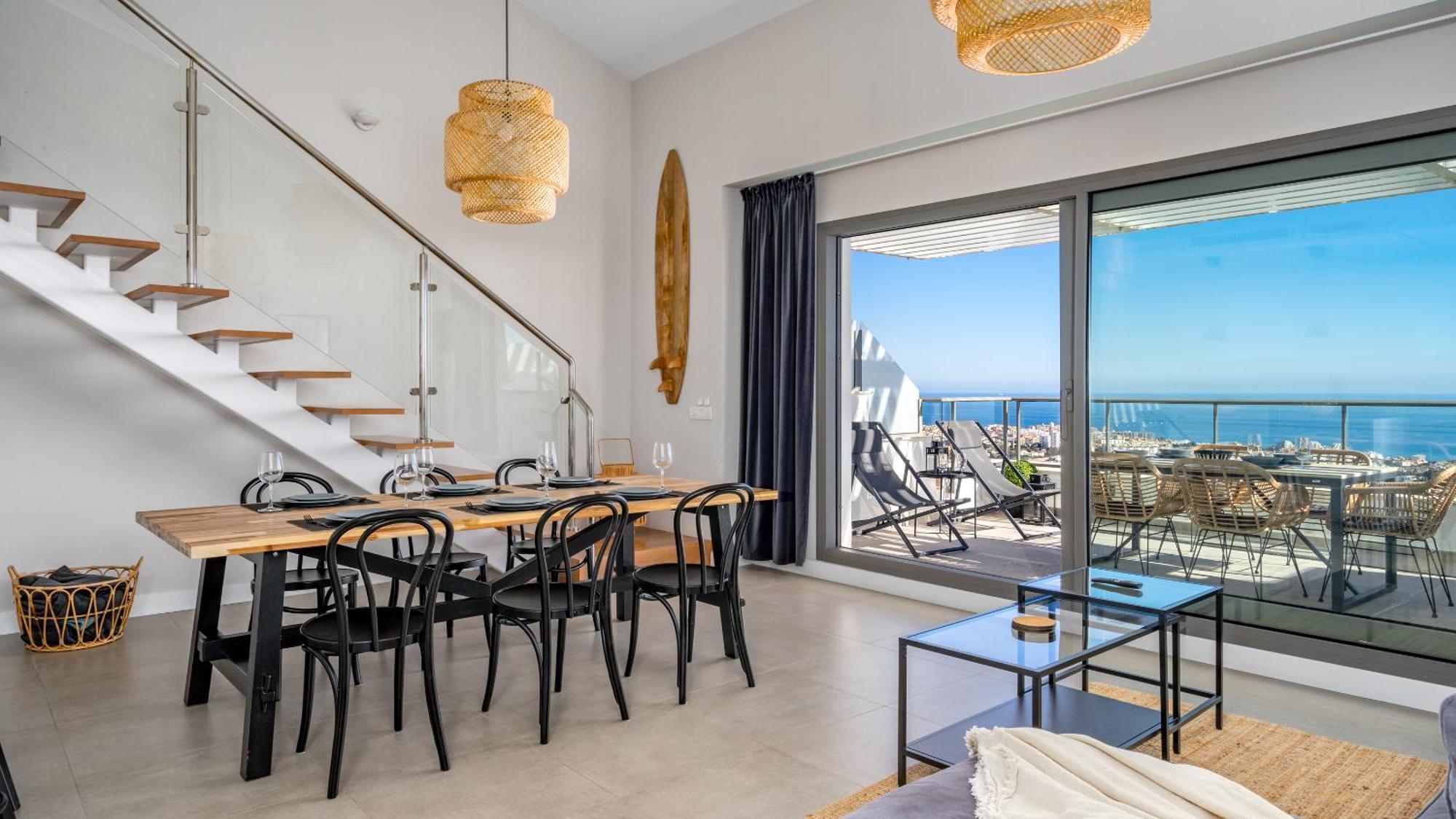 Fantastic Seaview Penthouse By Costarentals - Ref 20 *